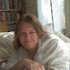 Meet your Posher, Connie